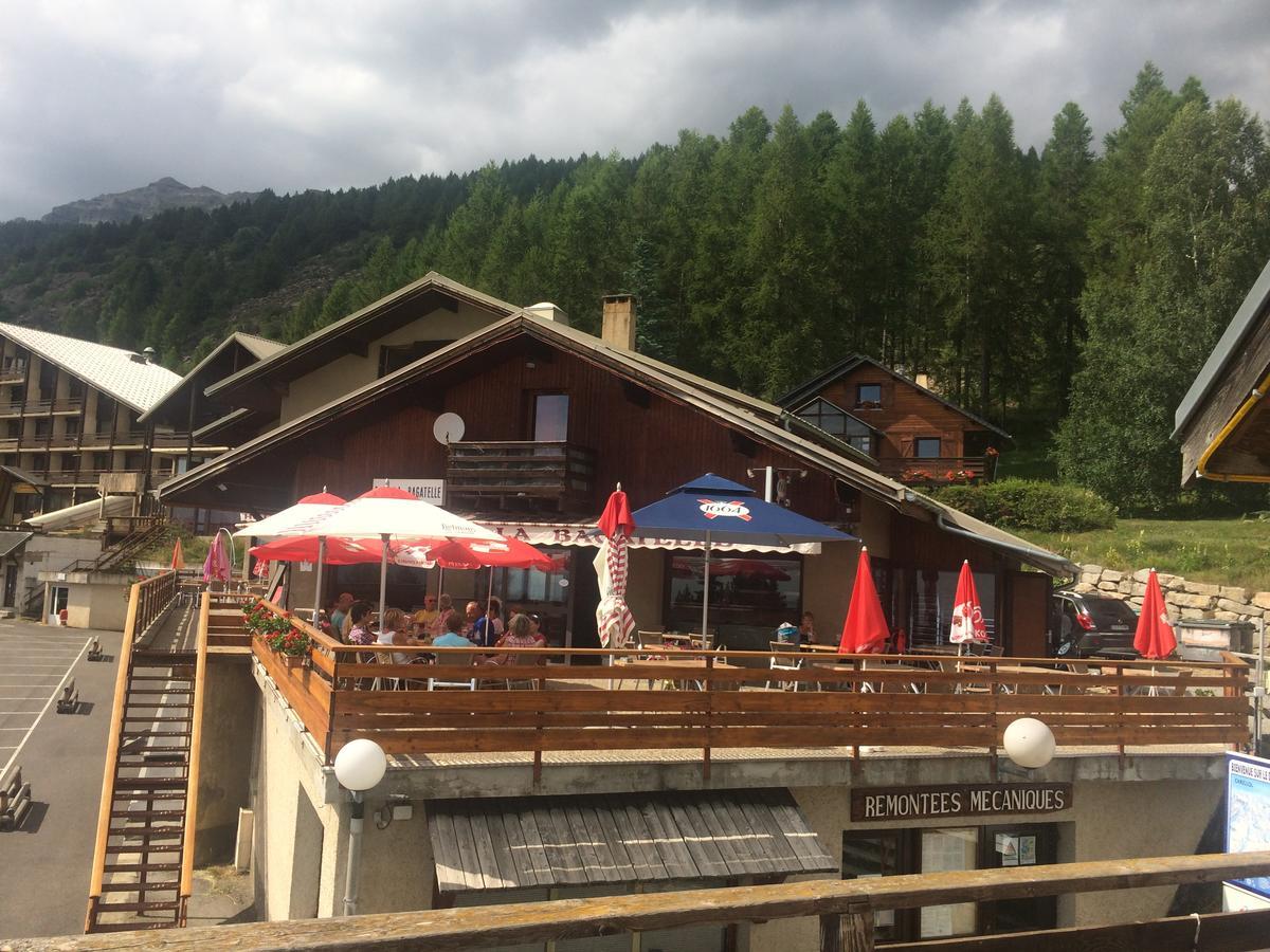 La Bagatelle Otel Saint-Michel-de-Chaillol Dış mekan fotoğraf